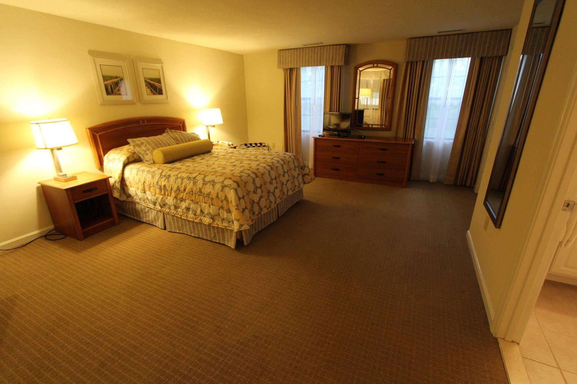 Sea Mist Resort 3*
